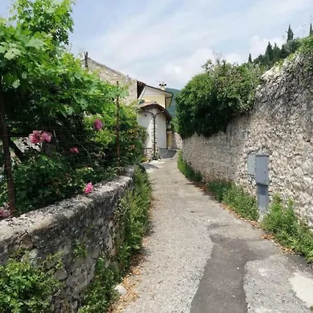 Isola Verde House